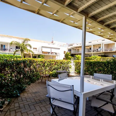 Marina Di Ragusa Residence